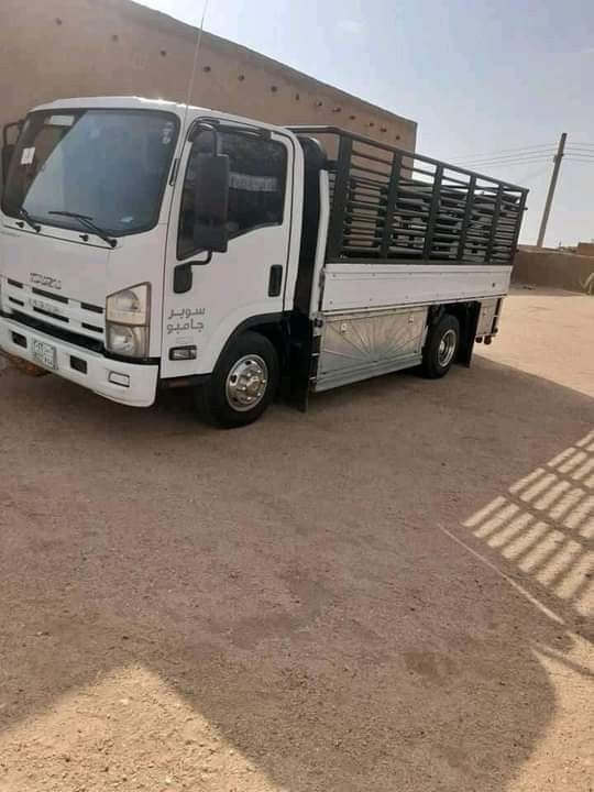 شركة نقل عفش بالرياض لنقل الأثاث بدون خسائر